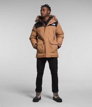 Beige Men's The North Face McMurdo Coat | DUBLIN DPVG