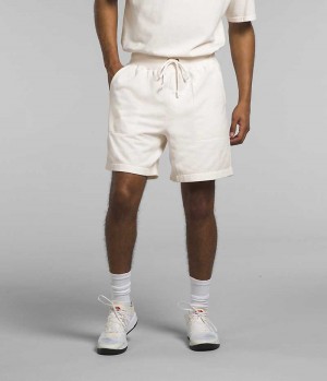 White Men's The North Face Garment Dye Fleece Shorts | DUBLIN TPJO