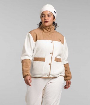 White Women's The North Face Plus Cragmont Fleece Jacket | DUBLIN OYAV