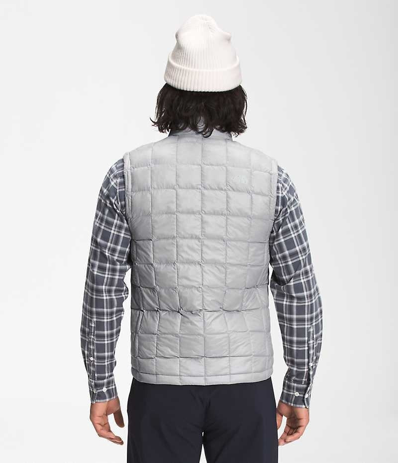 Grey Men's The North Face ThermoBall™ Eco 2.0 Down Vest | IRELAND GVLC